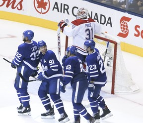 Maple Leafs centre John Tavares (91) scores during the second period on Wednesday, October 3, 2018. (VERONICA HENRI/TORONTO SUN)