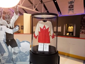 The Manitoba Museum’s ‘Stories Behind our Passion’ hockey exhibit. (Mike Wilson photo)