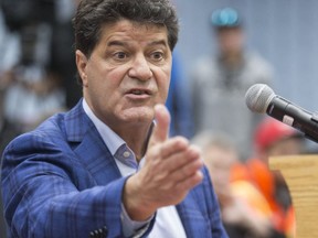 Unifor President Jerry Diaz speaks after GM announced plans to shut down operations in Oshawa. (Craig Robertson, Toronto Sun)