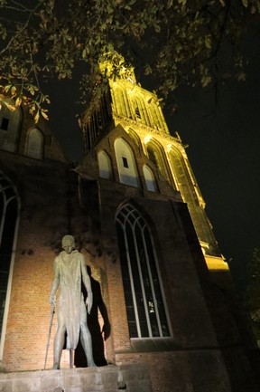 Bronze statue depicting sword-carrying Saint George after slaying a dragon, erected in 1959 outside St. Martin’s Church in Groningen to represent Allies triumphing over evil – the wartime occupying German forces. Ian Robertson photo