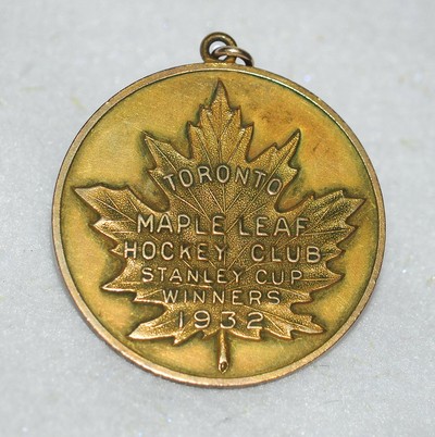 Lot - RARE Original 1931/32 Stanley Cup Champions Toronto Maple Leafs Team  Photo