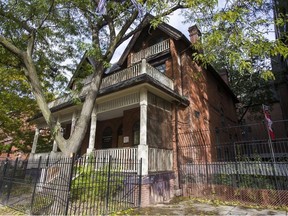 A TCHC home with 11 units at 237 Sherbourne St. in Toronto, Ont. on Monday October 29, 2018. It had been sitting vacant for two years. (Ernest Doroszuk, Toronto Sun)