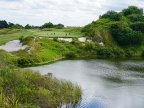 The signature par-3 seventh hole at Streamsong Blue is one of the most photographed at the resort. JON MCCARTHY/TORONTO SUN