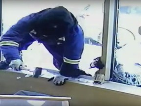 Four would-be jewelry store thieves in Mississauga are forced to give up on their heist when confronted by shopkeepers armed with swords on Wednesday, Nov. 21, 2018. (supplied by Peel Regional Police)