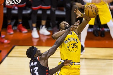 Toronto Raptors Pascal Siakam during 2nd half action against the Golden State Warriors Kevin Durant at the Scotiabank Arena in Toronto, Ont. on Thursday November 29, 2018. Ernest Doroszuk/Toronto Sun/Postmedia