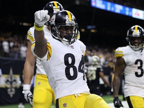 Steelers WR Antonio Brown celebrates one of his two TDs on Sunday against New Orleans. (GETTY IMAGES)