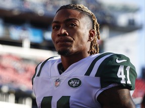 Buster Skrine of the New York Jets walks off the field before kickoff against the Tennessee Titans at Nissan Stadium on December 2, 2018 in Nashville, Tenn. (Frederick Breedon/Getty Images)