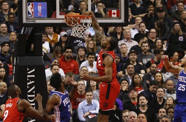 Toronto Raptors Kawhi Leonard SF (2) jams two of his 21 points of the first half  during the second quarter in Toronto, Ont. on Thursday December 6, 2018. Jack Boland/Toronto Sun/Postmedia Network