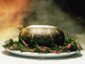 Enjoy haggis on Robbie Burns Day (photo courtesy Visit Scotland/ScottishViewpoint)