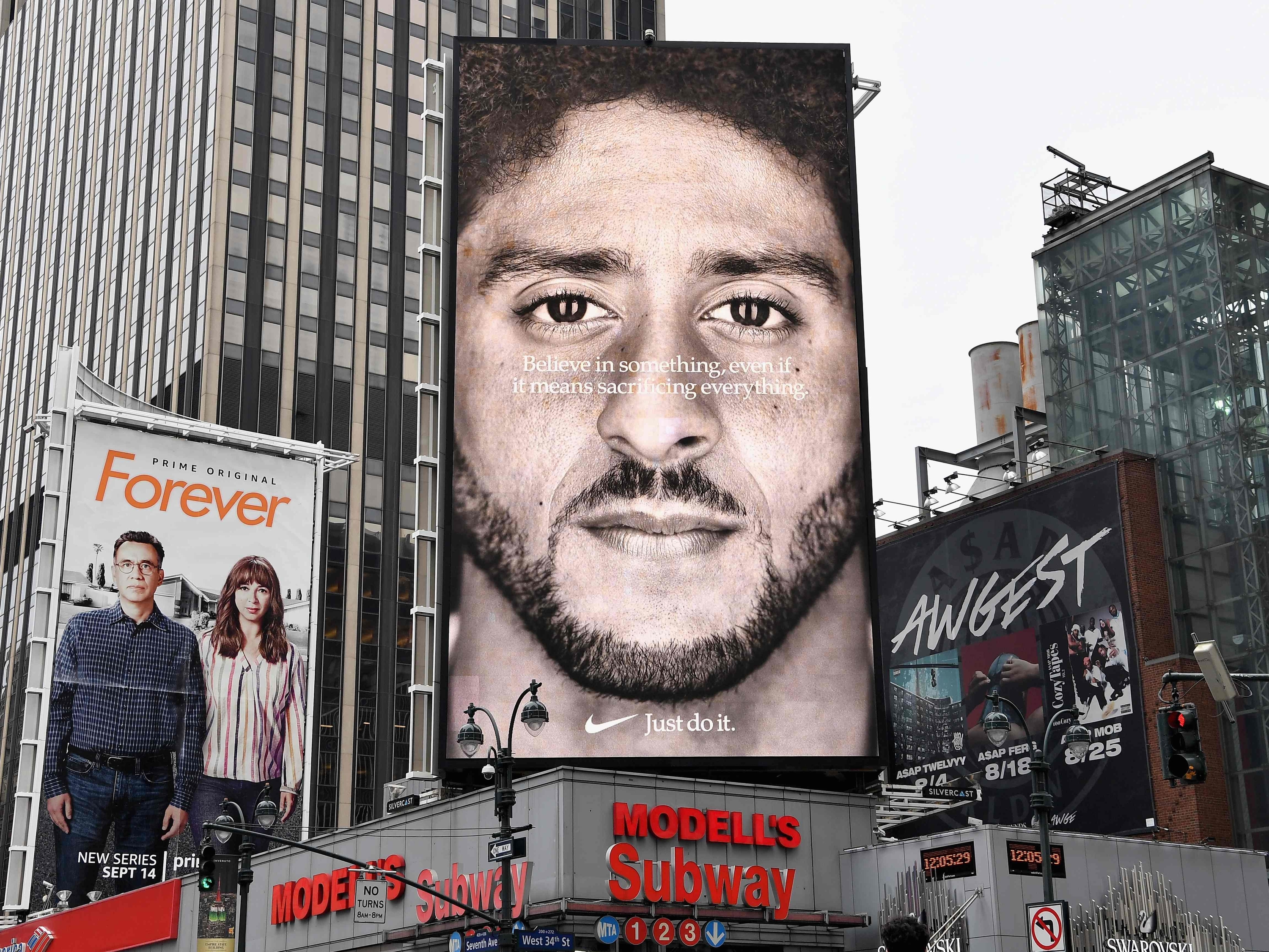 Who is Colin Kaepernick and why is he not in the NFL anymore? – The US Sun