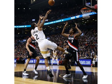 Toronto Raptors Kawhi Leonard SF (2) with a fade away shot In the first half in Toronto, Ont. on Friday March 1, 2019. Jack Boland/Toronto Sun/Postmedia Network