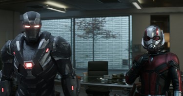 Marvel Studios' AVENGERS: ENDGAME..L to R: War Machine (Don Cheadle) and Ant-Man (Paul Rudd)..Photo: Film Frame..©Marvel Studios 2019