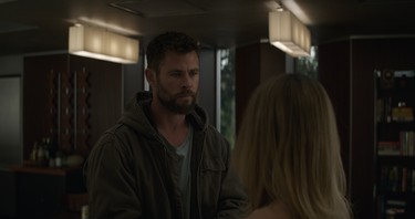 Marvel Studios' AVENGERS: ENDGAME..L to R: Thor (Chris Hemsworth) and Captain Marvel/Carol Danvers (Brie Larson)..Photo: Film Frame..©Marvel Studios 2019