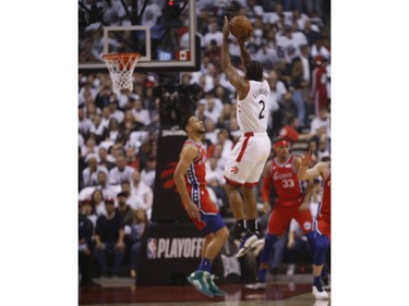 Toronto Raptors Kawhi Leonard SF (2) shooting three during the first half in Toronto, Ont. on Sunday May 12, 2019. Jack Boland/Toronto Sun/Postmedia Network