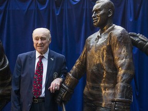 Toronto Maple Leafs alumnus Red Kelly at the unveiling of his bronze statue at Leafs Legends Row outside of the Air Canada Centre in Toronto, Ont.  on Thursday Oct. 5, 2017.