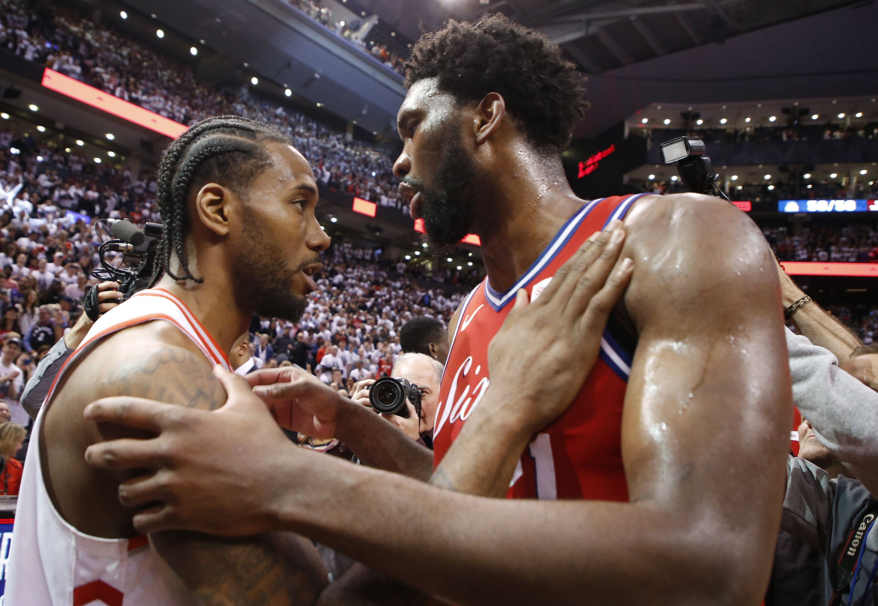 Lots of Eagles players attended the Sixers' big playoff win over the  Raptors - Bleeding Green Nation