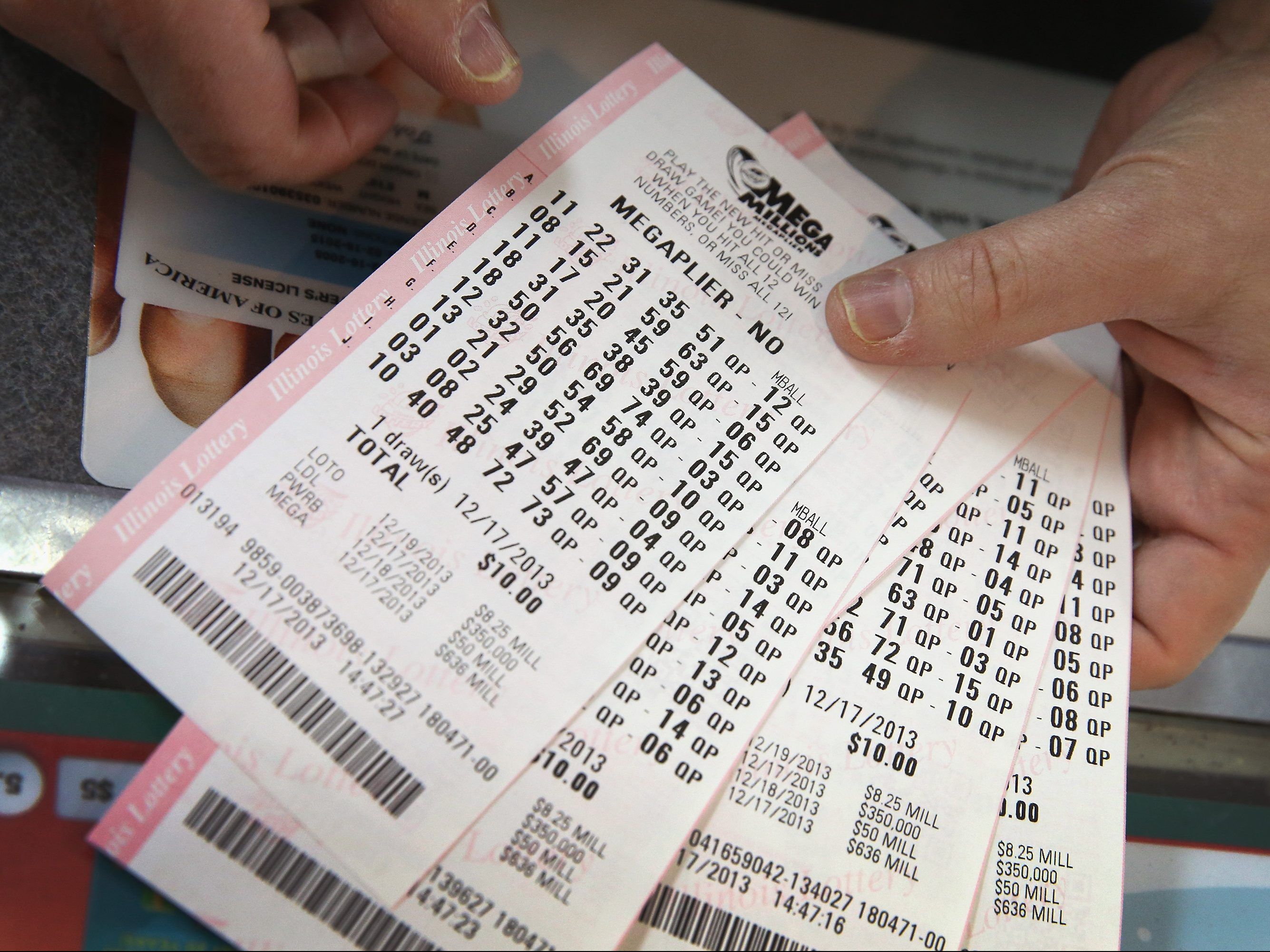 Michigan Man Wins 10 Million Lottery After Buying Ticket On A Whim - gbt8msl