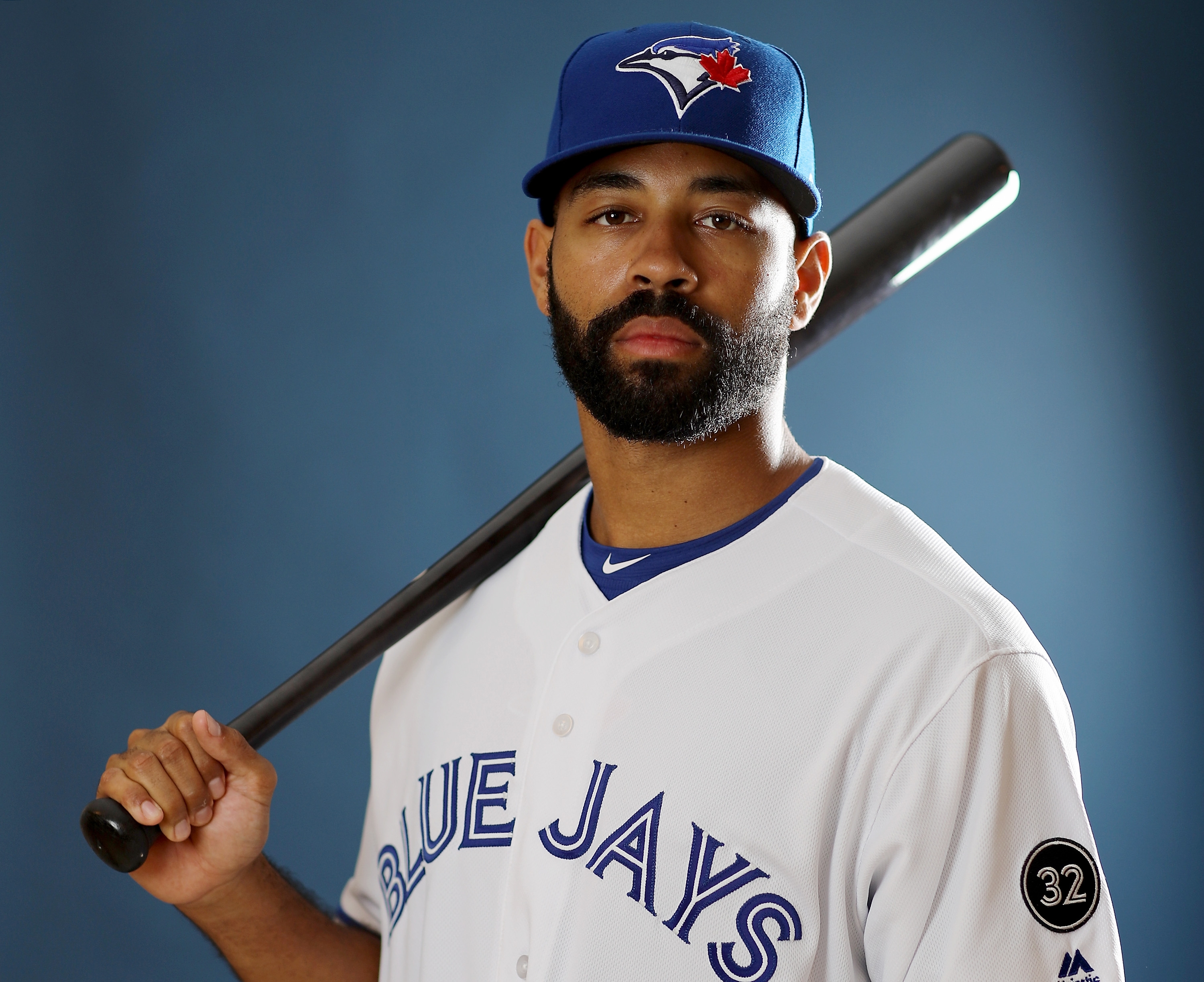 Blue Jays welcome back 2nd baseman Devon Travis