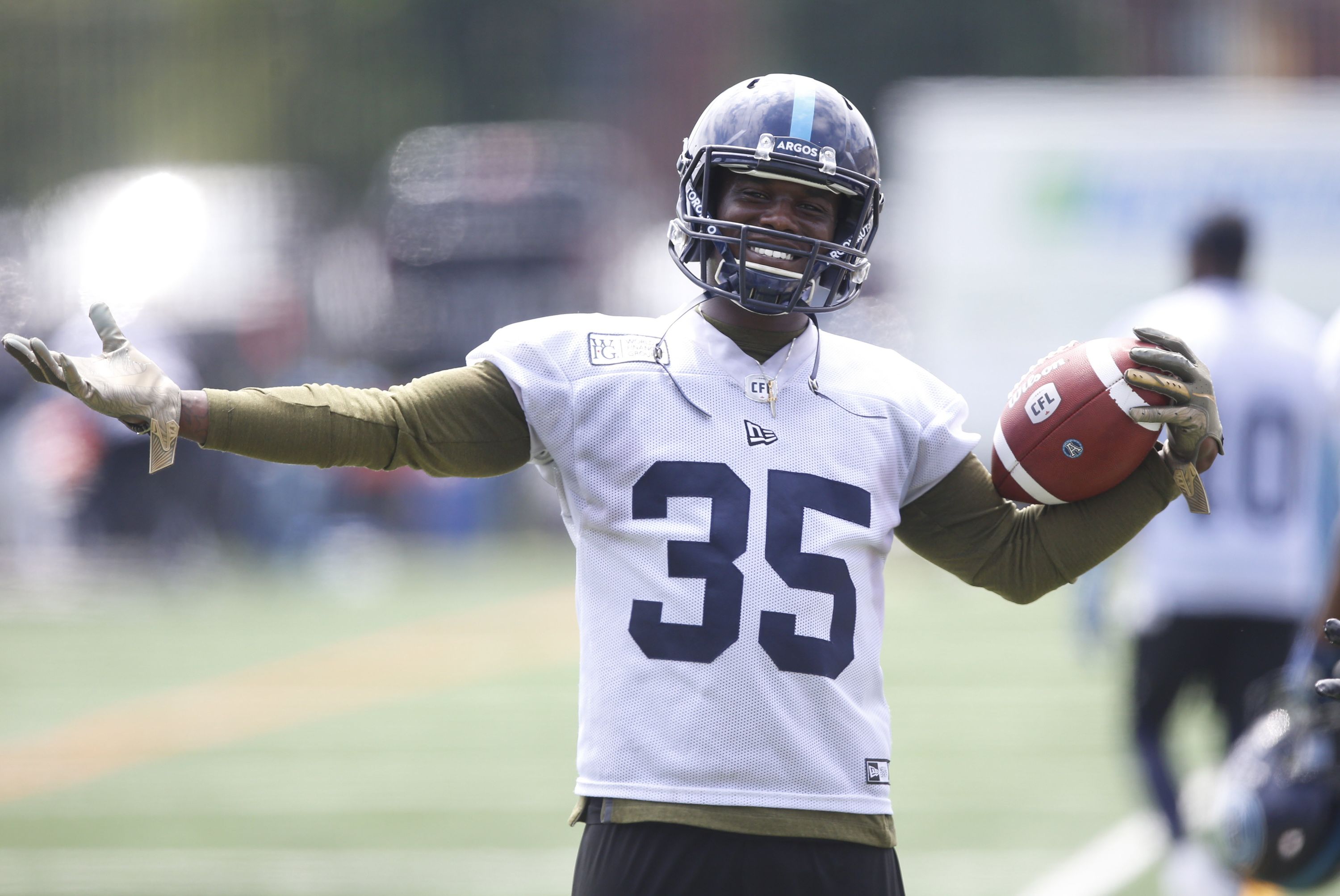 Burks' presence in backfield allows Argos to expand playbook Toronto Sun
