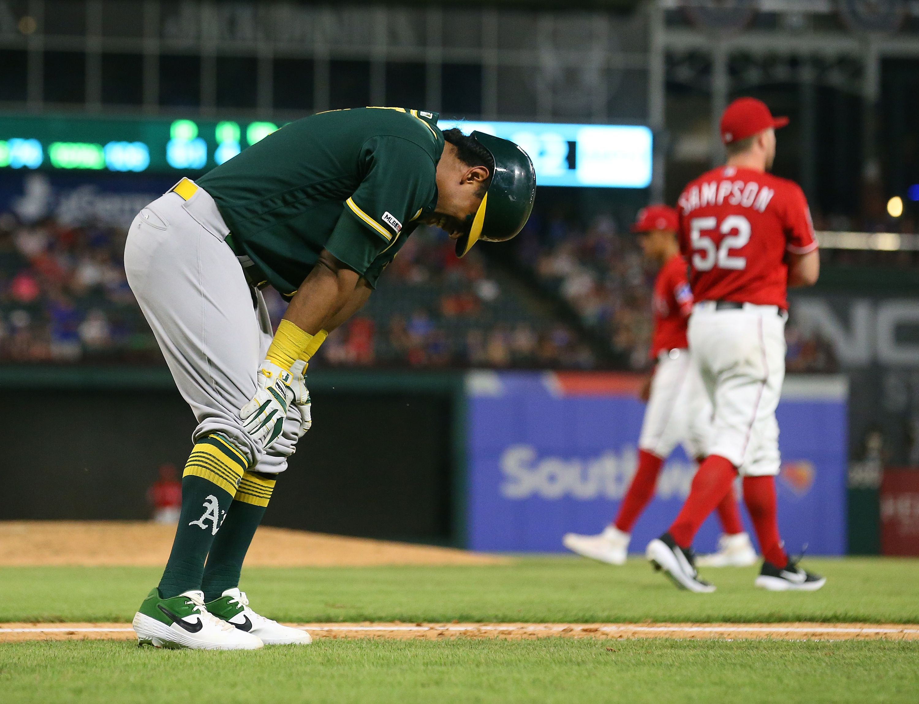 Khris Davis returns to A's, slugger back for stretch run