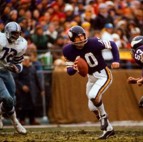 “An NFL quarterback must be accurate over just about everything else,” says legendary quarterback Fran Tarkenton. (SUPPLIED PHOTO)