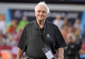 The Cowboys’ revolutionary chief talent evaluator Gil Brandt says Dallas was aware of the quarterback-shortstop connection back in the 1960s. (USA TODAY SPORTS PHOTO)