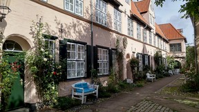 One of the numerous courtyards in the old town part of Lubeck. (DAVE POLLARD/Toronto Sun)