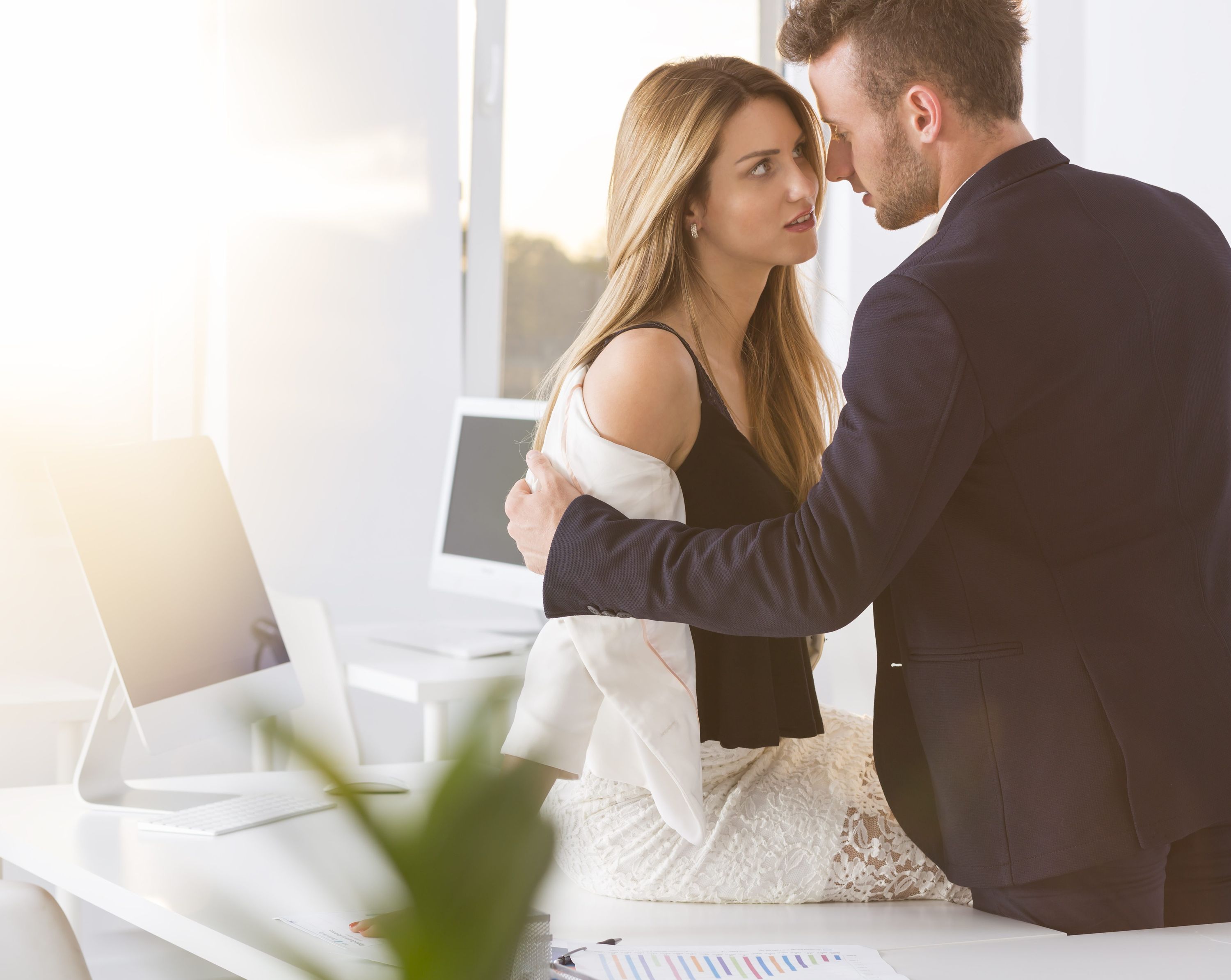 ASK AMY: Wife struggles to regain trust after betrayal | Toronto Sun