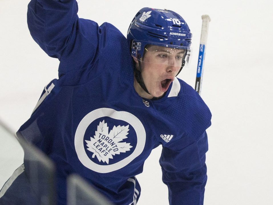 Maple Leafs restricted free agent Mitch Marner gets six-year