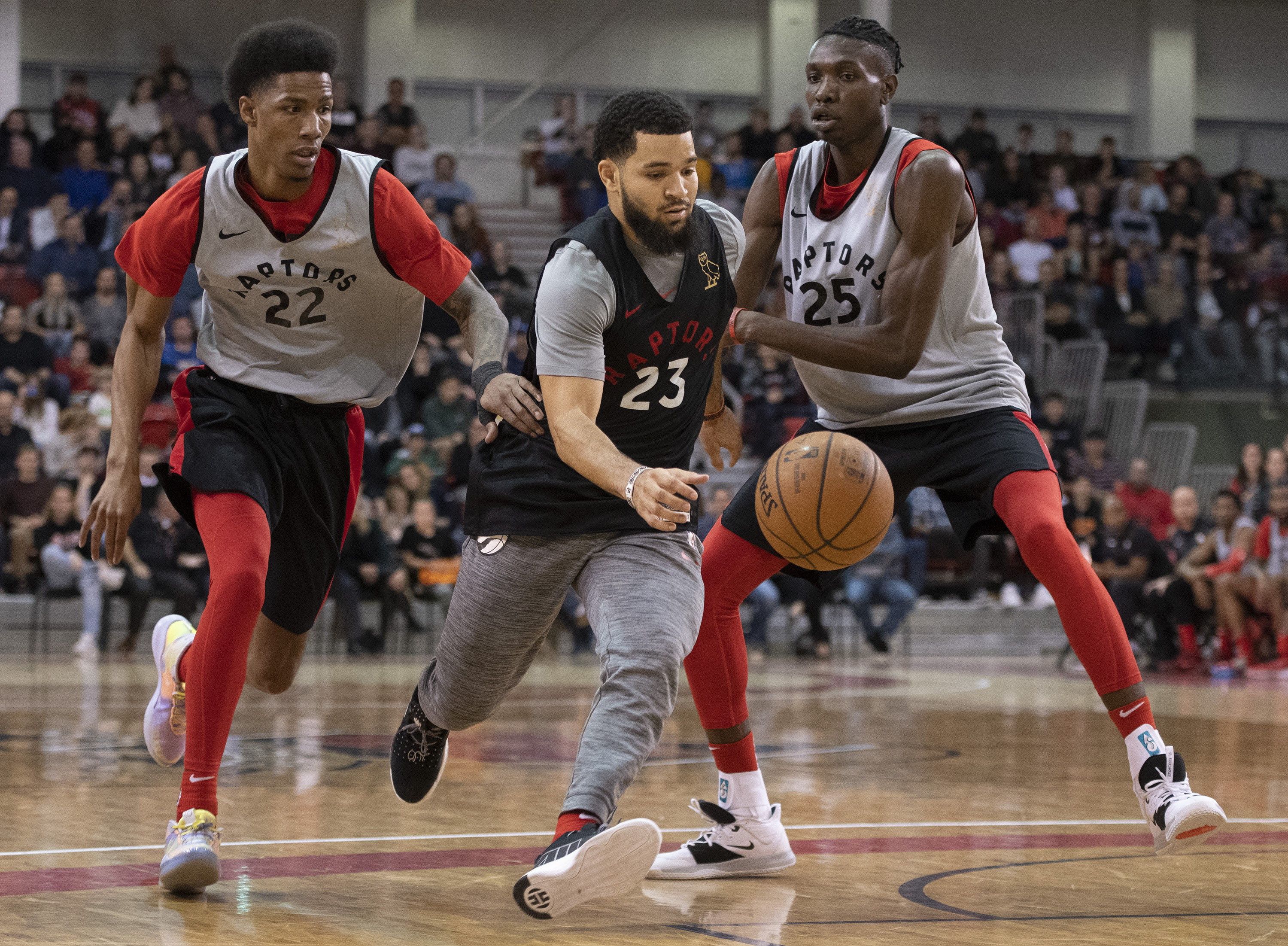 Raptors scrimmage online