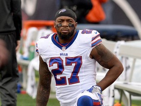 Duke Williams of the Buffalo Bills watches as the clock ticks down in the fourth quarter against the New England Patriots at Gillette Stadium on Oct. 2, 2016 in Foxboro, Mass. (Darren McCollester/Getty Images)