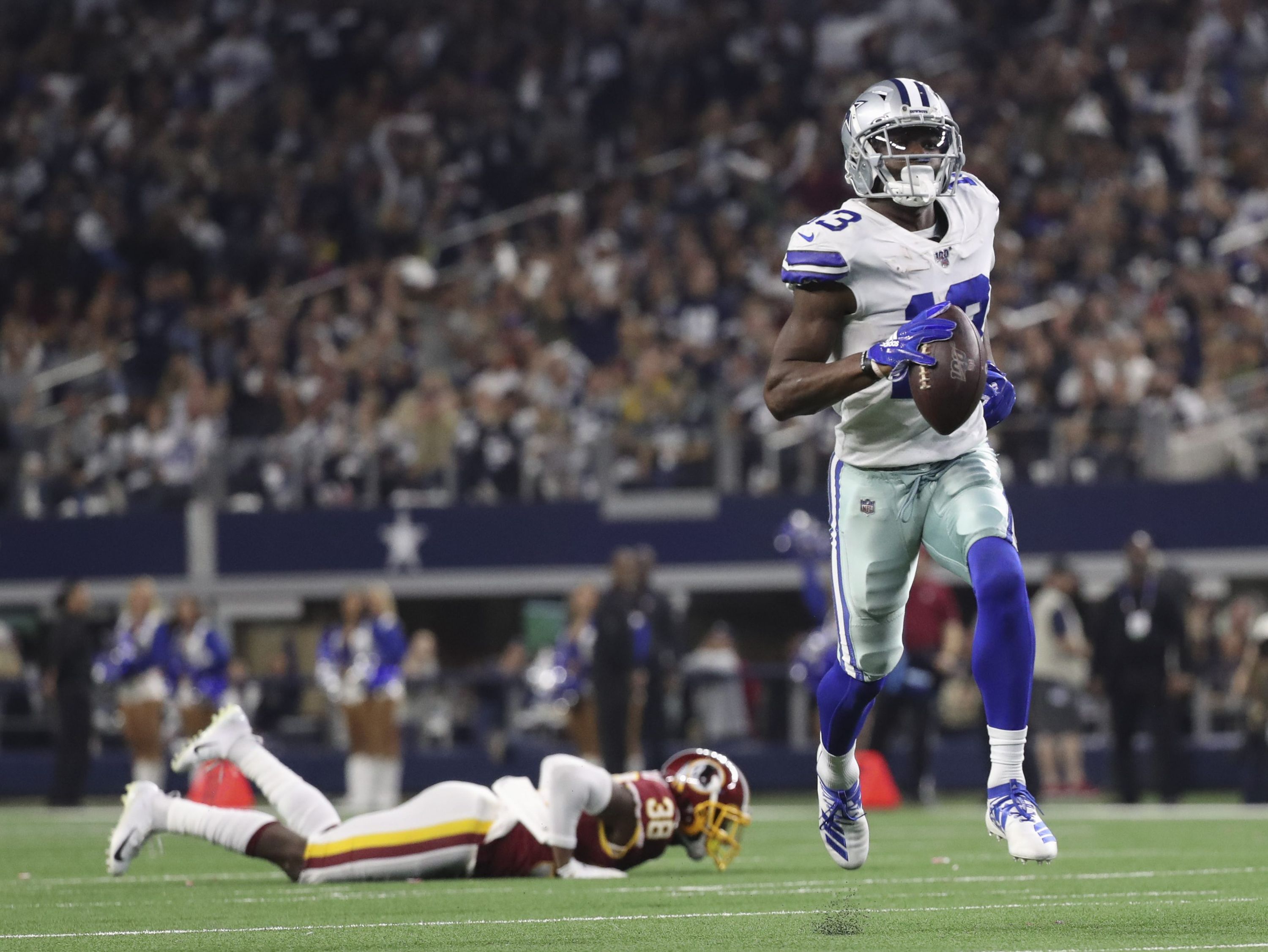 Cowboys' Michael Gallup among NFL players headed to Europe on biz tour