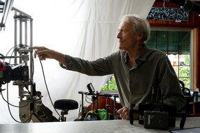 Clint Eastwood on the set of Richard Jewell. (Warner Bros.)