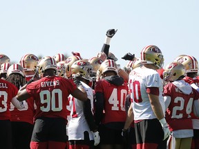 The San Francisco 49ers huddle during practice for Super Bowl LIV on Thursday. (GETTY IMAGES)