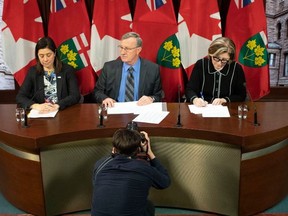 Dr. David Williams (centre), Chief Medical Officer of Health for Ontario, centre, Dr. Barbara Yaffe, right, Associate Chief Medical Officer of Health and Dr. Eileen de Villa, Medical Officer of Health for the City of Toronto attend a news conference in Toronto, on Jan. 27, 2020, as officials provide an update on the coronavirus in Canada. (The Canadian Press)