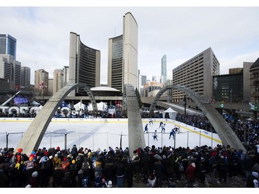 CP-Web.  The Toronto Maple Leafs play a three-on-three game during an outdoor practice at Nathan Phillips Square in Toronto on Thursday, January 9, 2020.