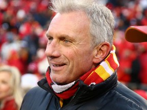 NFL legend Joe Montana stands on the sidelines before the AFC Championship game between the Chiefs and Patriots at Arrowhead Stadium on Jan. 20, 2019.