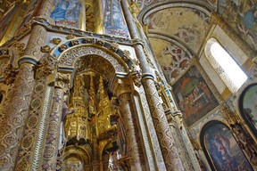 The church inside Tomar’s Convento de Cristo, designed at the height of Portugal’s sea power, is covered with elaborate motifs. (Rick Steves)