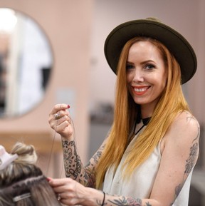 Hair stylist Lena Reitz