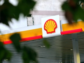 A Shell logo is seen at a gas station in Buenos Aires, Argentina, March 12, 2018. REUTERS/Marcos Brindicci/File Photo