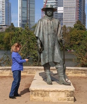 Do the tourist thing and take a photo of the Stevie Ray Vaughan statue along the Colorado River. DAVE POLLARD/TORONTO SUN