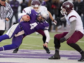 While he was still at McMaster, linebacker Nick Shortill (right) had to keep his distance from the rest of his team due to a week-long bout with the flu right before the Vanier Cup game. (Mike Hensen/Postmedia Network)
