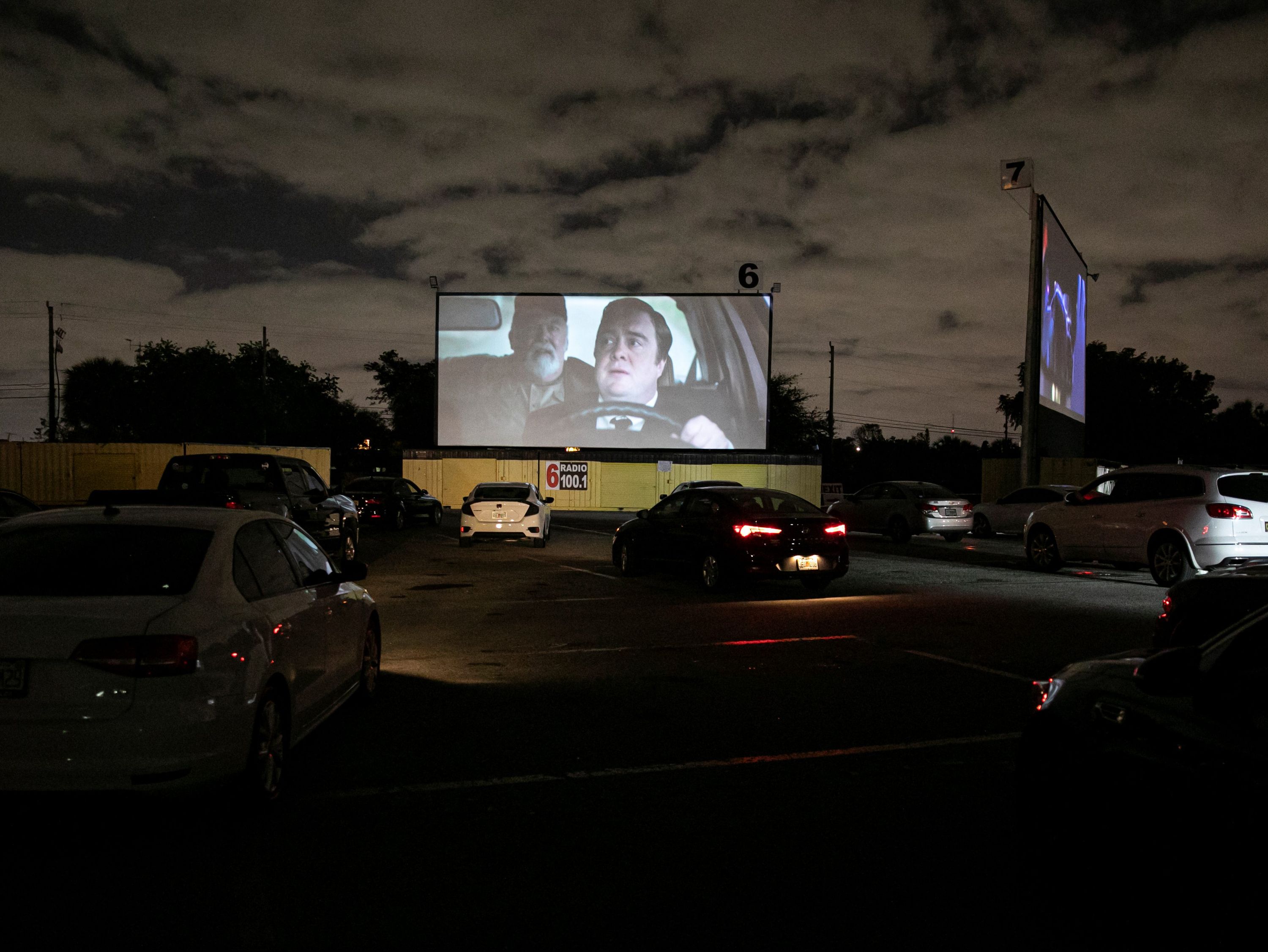 Ontario drive-in theatres closed while some in U.S. thrive during ...