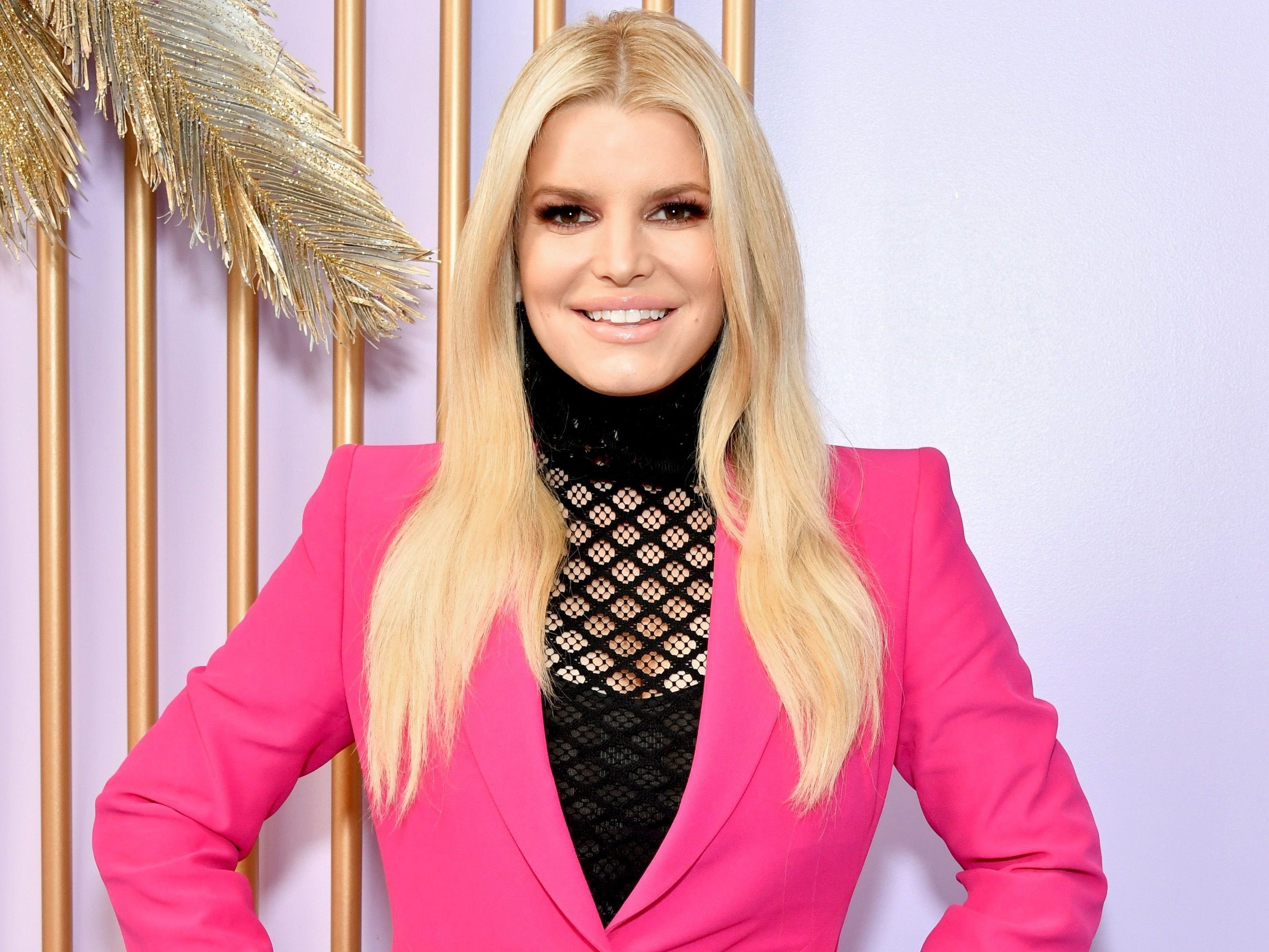 Jessica Simpson flaunts physique in bikini after 100-pound weight loss