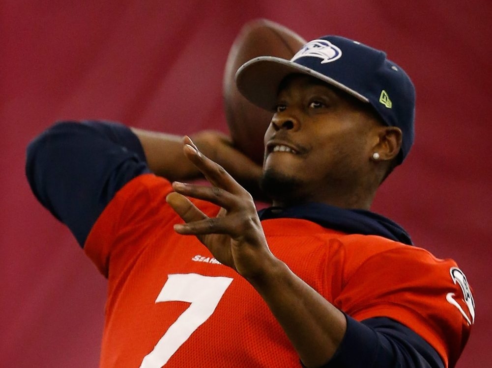 Alabama native, NFL star Tarvaris Jackson killed in crash