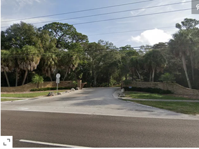 Anderson Park in Tarpon Springs, Fla., where a woman accidentally killed her father while he was teaching her how to park his truck.