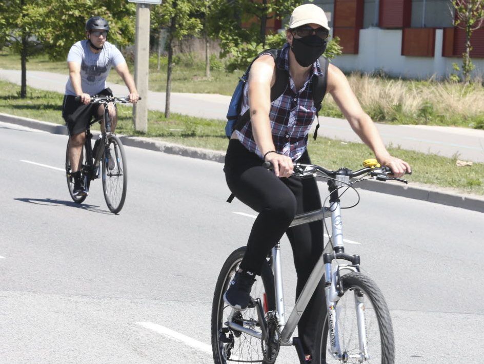 City of Toronto may add bike lanes to ActiveTo program this summer