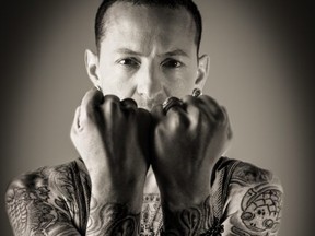 Prior to his death in 2017, Chester Bennington was getting ready to reunite wth Grey Daze.