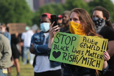Demonstrators rallied in support of the Black Lives Matter movement on Tuesday, gathering on the Malieveld in The Hague  Featuring: Atmosphere, Protesters Where: The Hague, Netherlands When: 02 Jun 2020