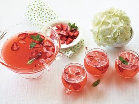 Sparkling strawberry punch